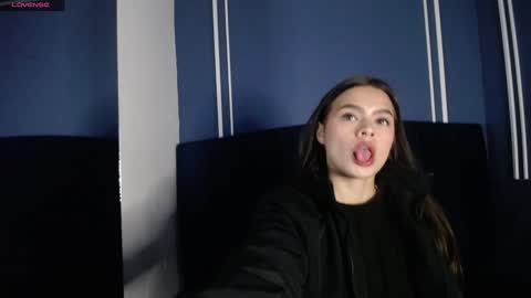 Snapshot of sofia_claark chatting on February 3, 2025, 12:47 pm Sofi online show from February 3, 2025, 12:47 pm