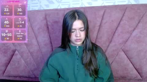 Snapshot of sofia_claark chatting on February 20, 2025, 12:57 pm Sofi online show from February 20, 2025, 12:57 pm