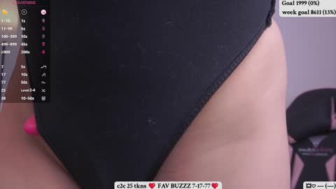 Snapshot of sofia_dream7 chatting on November 20, 2025, 3:45 pm Sofi online show from November 20, 2025, 3:45 pm