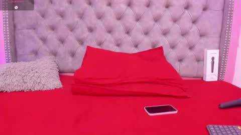 Snapshot of sofia_girl_ chatting on March 12, 2026, 7:58 am SOFIA online show from March 12, 2026, 7:58 am