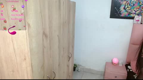 sofia online show from January 28, 2025, 8:15 pm