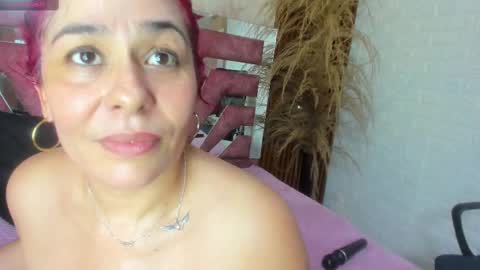 Snapshot of sofia_gutierrez__ chatting on March 8, 2025, 8:44 am sofia gutierrez online show from March 8, 2025, 8:44 am