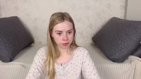 Sofia here online show from April 2, 2026, 11:46 pm