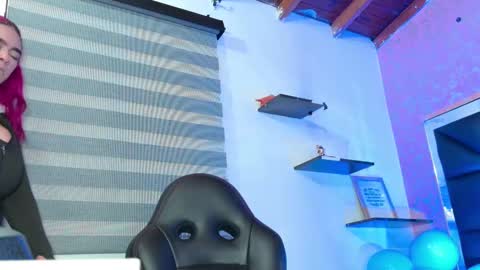 Snapshot of sofia_martinn chatting on September 24, 2025, 3:10 am Sofia online show from September 24, 2025, 3:10 am