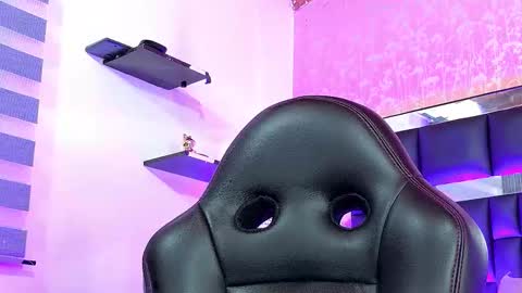 Snapshot of sofia_martinn chatting on October 17, 2025, 3:10 am Sofia online show from October 17, 2025, 3:10 am