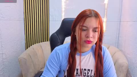 Snapshot of sofia_red_cn chatting on June 18, 2026, 1:04 pm sofia_red_cn online show from June 18, 2026, 1:04 pm