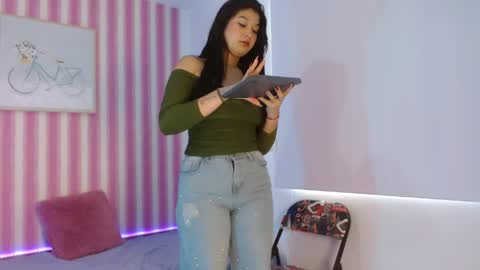 Snapshot of sofia_rosse2 chatting on May 9, 2026, 7:41 pm sofia online show from May 9, 2026, 7:41 pm