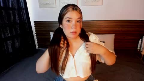 Sofia online show from May 20, 2026, 6:03 pm