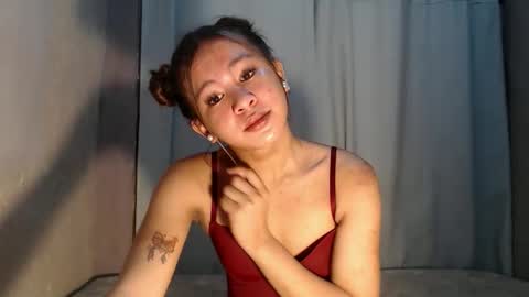 sofia_sweetheart18 online show from May 15, 2026, 11:56 pm