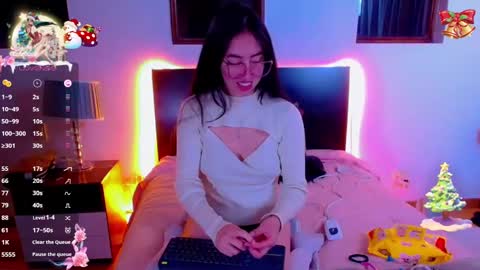 Snapshot of sofia_vanner chatting on December 27, 2024, 1:43 am SOFIA online show from December 27, 2024, 1:43 am