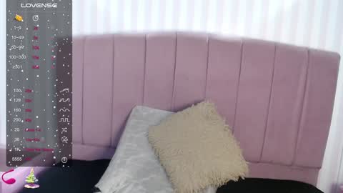 Sofa online show from January 7, 2025, 11:05 am