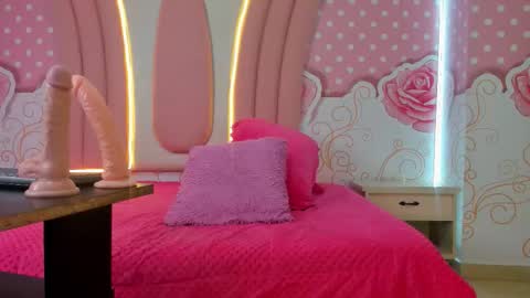 sofiaabigboobs online show from December 17, 2025, 11:49 am