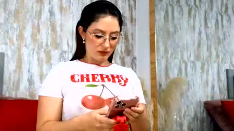 Snapshot of sofiablis chatting on June 19, 2026, 12:20 pm sofiablis online show from June 19, 2026, 12:20 pm
