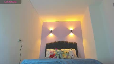 Snapshot of sofiaclaus_19 chatting on November 9, 2025, 2:21 am Sofia online show from November 9, 2025, 2:21 am