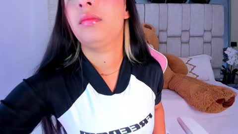 Snapshot of sofiacortez chatting on December 29, 2024, 12:45 pm Sofia online show from December 29, 2024, 12:45 pm