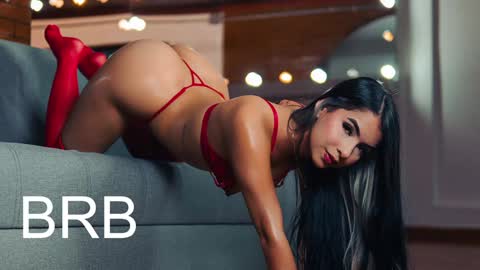 Snapshot of sofiacortez chatting on January 7, 2025, 5:53 pm Sofia online show from January 7, 2025, 5:53 pm