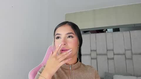 Snapshot of sofiacortez chatting on March 3, 2025, 11:44 am Sofia online show from March 3, 2025, 11:44 am