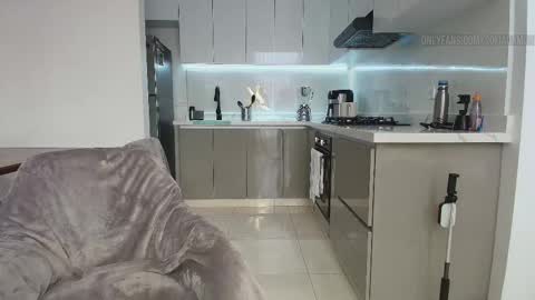 Snapshot of sofiadamon chatting on November 4, 2025, 7:46 pm Sofa Damon SCORE Girl online show from November 4, 2025, 7:46 pm