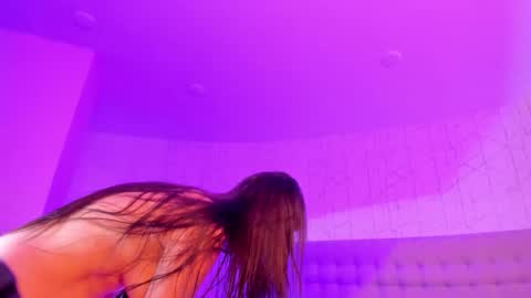 SofiaFontaine online show from December 17, 2025, 5:24 am