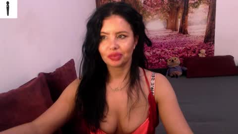 sofialiub online show from December 14, 2024, 10:28 pm