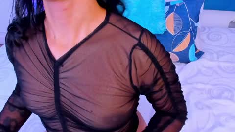 Snapshot of sofiamiiller chatting on February 8, 2025, 9:35 am Sofia Miller online show from February 8, 2025, 9:35 am