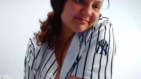 Snapshot of sofiamooon_ chatting on February 25, 2026, 3:38 am sofiamooon_ online show from February 25, 2026, 3:38 am