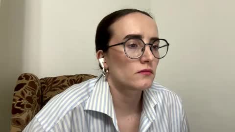 Snapshot of sofianicegirl chatting on March 9, 2026, 5:39 pm Sofia online show from March 9, 2026, 5:39 pm