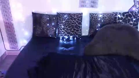 Snapshot of sofianix chatting on January 24, 2025, 3:45 pm SOFIA NIX online show from January 24, 2025, 3:45 pm