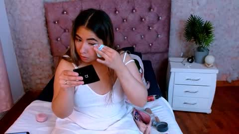 Snapshot of sofiazaf447769 chatting on February 18, 2026, 12:12 pm SOFIA online show from February 18, 2026, 12:12 pm