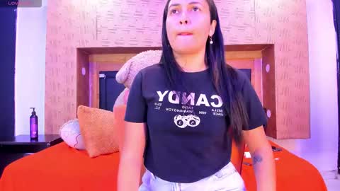 soficams1 online show from December 20, 2025, 11:28 am