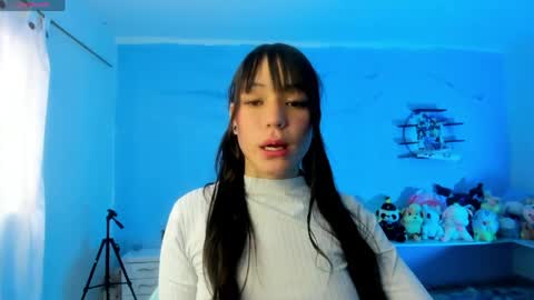 Snapshot of sofie_03 chatting on April 15, 2026, 9:04 pm sofie_03 online show from April 15, 2026, 9:04 pm