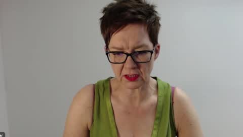 Snapshot of sofie_velvet chatting on January 6, 2026, 6:17 am Sofie Velvet online show from January 6, 2026, 6:17 am