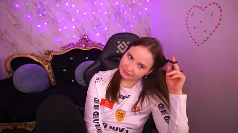 Snapshot of sofiebloom chatting on March 11, 2026, 1:44 am Sofie online show from March 11, 2026, 1:44 am