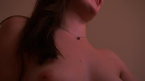 Snapshot of sofiebloom chatting on April 6, 2026, 4:46 am Sofie online show from April 6, 2026, 4:46 am