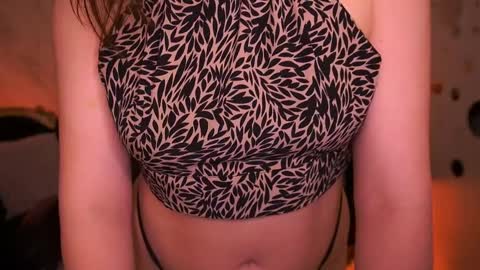 Snapshot of sofiebloom chatting on April 7, 2026, 2:06 pm Sofie online show from April 7, 2026, 2:06 pm