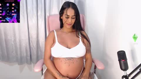 Snapshot of sofierosse_ chatting on January 19, 2026, 3:32 am Sofie Rosee online show from January 19, 2026, 3:32 am