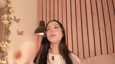 Sofie online show from January 14, 2026, 6:02 pm