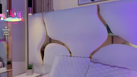 Snapshot of sofii_jones chatting on May 13, 2026, 8:49 pm sofii_jones online show from May 13, 2026, 8:49 pm