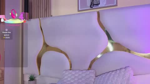 Snapshot of sofii_jones chatting on May 22, 2026, 11:10 pm sofii_jones online show from May 22, 2026, 11:10 pm