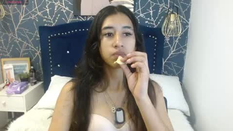 Snapshot of sofii_tk chatting on April 29, 2026, 3:10 am Sofii online show from April 29, 2026, 3:10 am