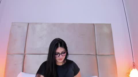 Snapshot of sofiiaduque_ chatting on December 3, 2025, 5:15 am Sofia online show from December 3, 2025, 5:15 am