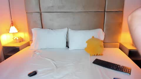 Snapshot of sofiiaduque_ chatting on January 8, 2026, 4:15 am Sofia online show from January 8, 2026, 4:15 am