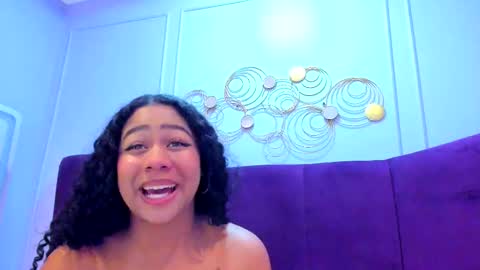 Snapshot of sofiifox chatting on November 19, 2025, 7:47 pm sofiifox online show from November 19, 2025, 7:47 pm