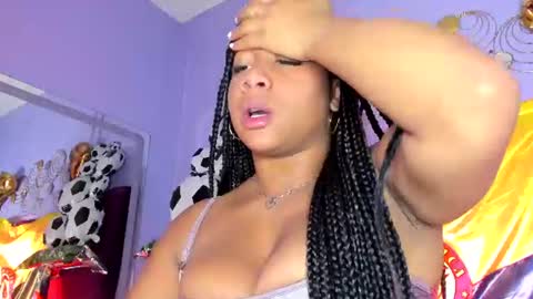 sofiifox online show from June 25, 2026, 5:12 am