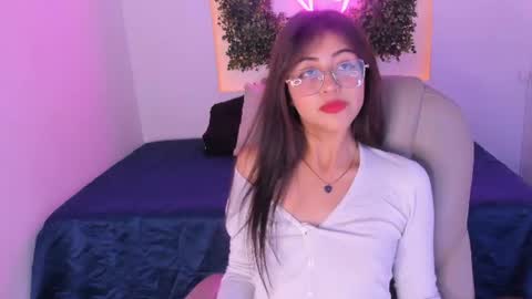Snapshot of sofiileon chatting on August 5, 2026, 12:41 pm Sofi online show from August 5, 2026, 12:41 pm