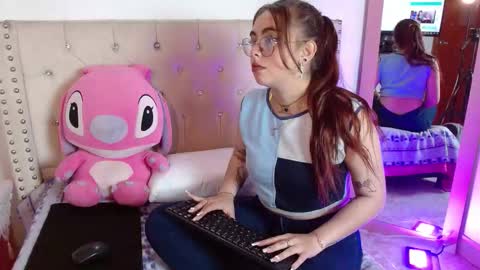 Snapshot of sofiimoon chatting on October 20, 2025, 11:32 am sofiimoon online show from October 20, 2025, 11:32 am