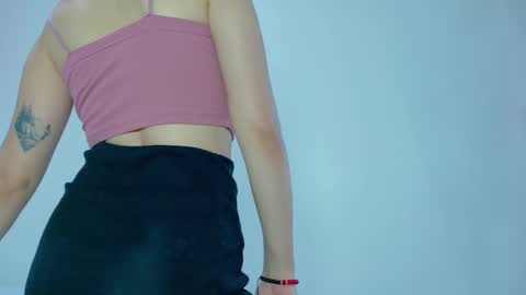 SOFITEEN  online show from December 2, 2025, 12:10 pm