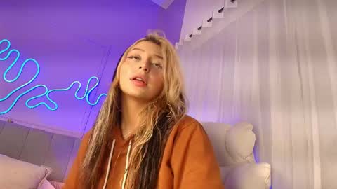 Sofi online show from March 26, 2026, 11:49 am