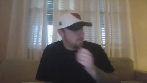 Snapshot of soft0ne chatting on December 9, 2024, 2:06 pm soft0ne online show from December 9, 2024, 2:06 pm