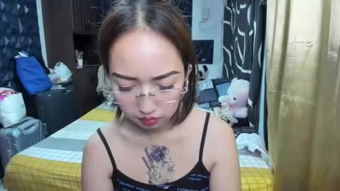 Angel online show from November 20, 2025, 3:12 pm